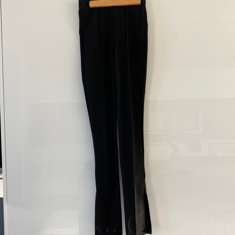 Zara leggings black split in the bottom
